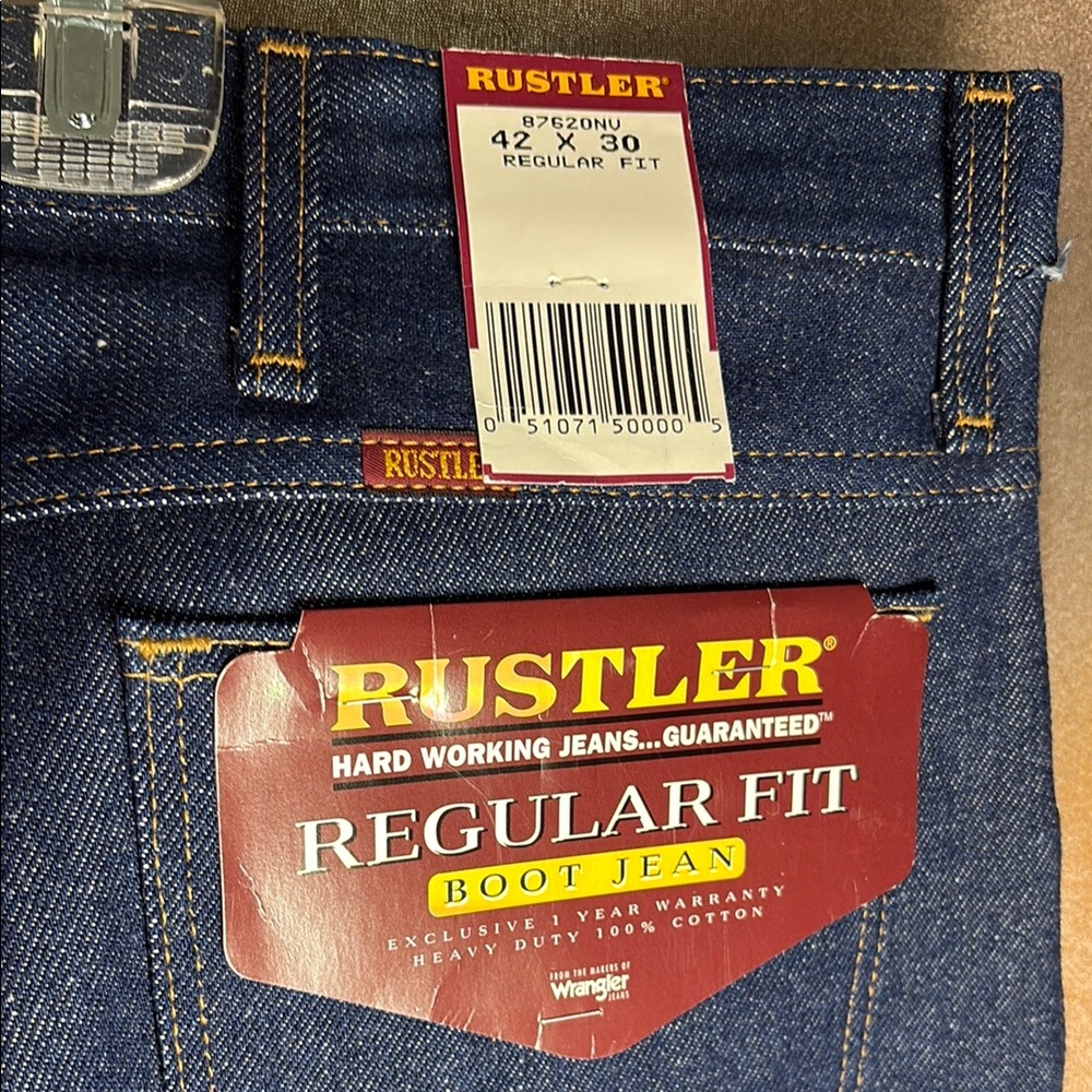 Vintage Rustlers 42 x 30 Men's Blue Jeans. Still crispy!!! 502